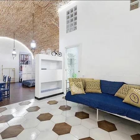 شقة Seafront, Large On The With Ac And Wifi