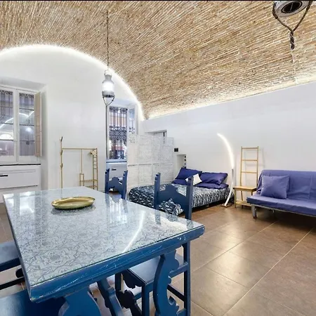 Seafront, Large On The With Ac And Wifi *